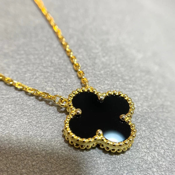 CLOVER | Collana Nera