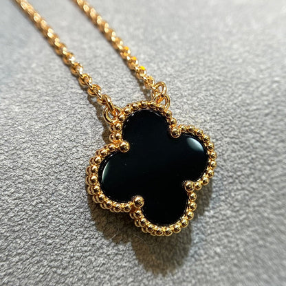 CLOVER | Collana Nera